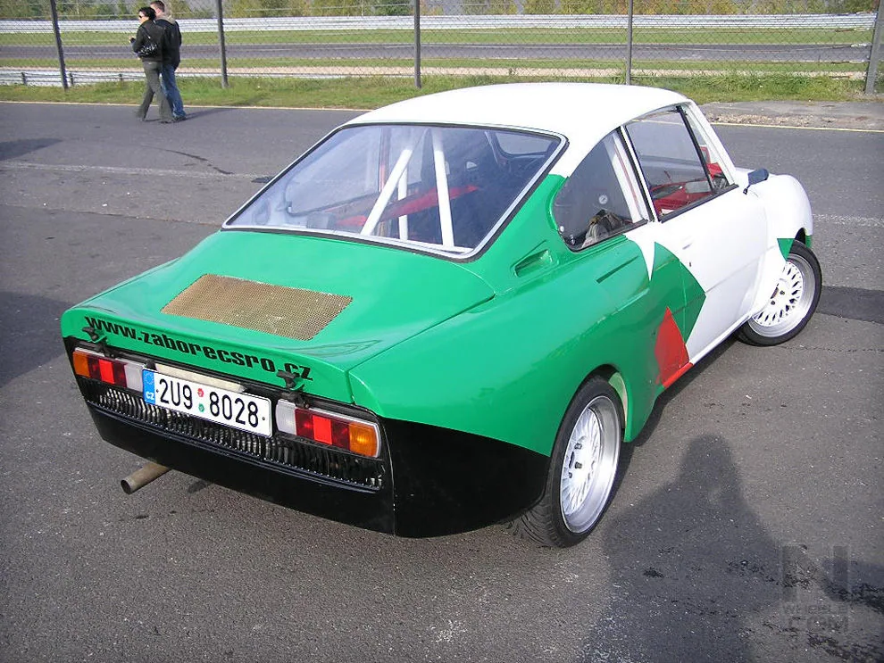 Czech motor-racing circuit Most - Open Doors 22.10.2005 – Photo 13 of 86
