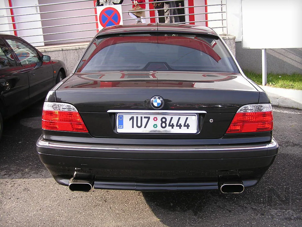 Czech motor-racing circuit Most - Open Doors 22.10.2005 – Photo 24 of 86