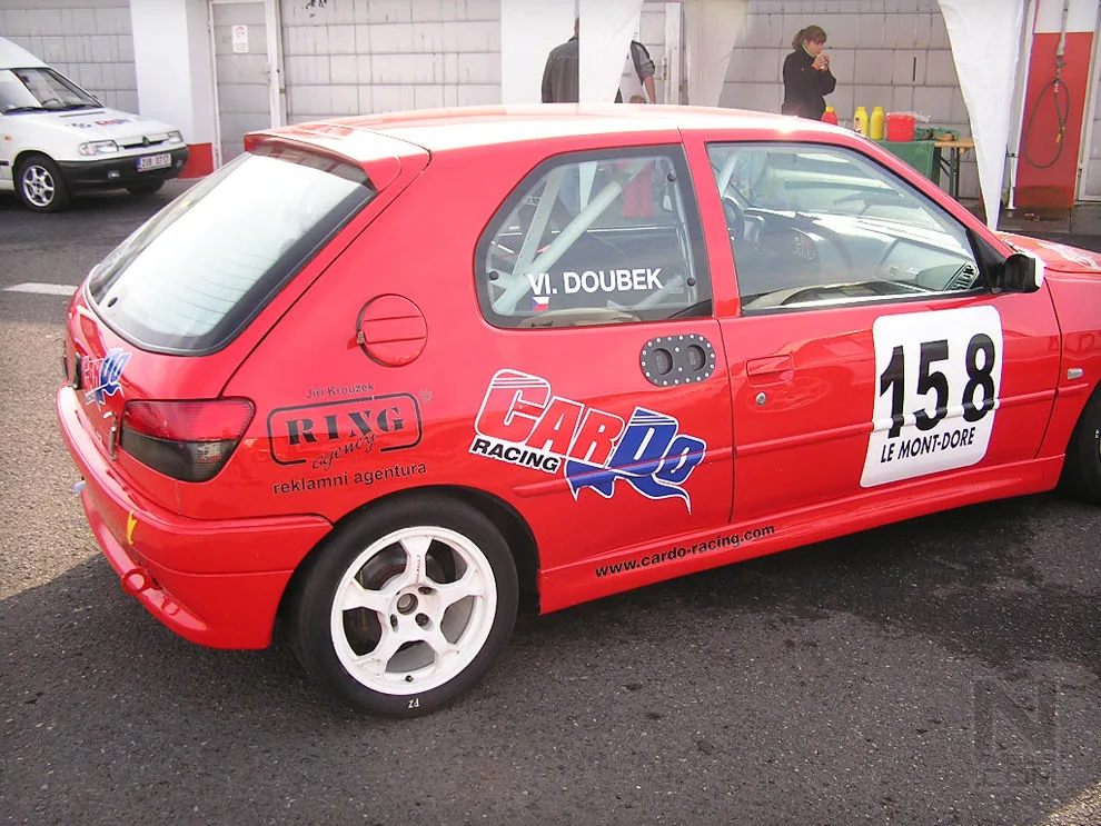 Czech motor-racing circuit Most - Open Doors 22.10.2005 – Photo 29 of 86