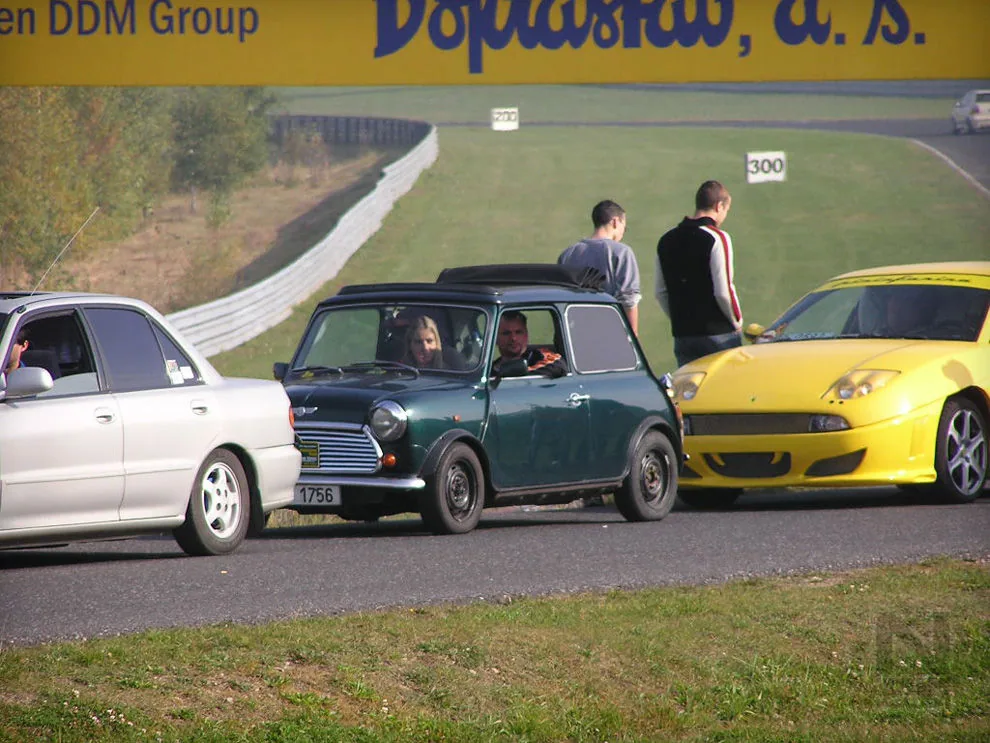 Czech motor-racing circuit Most - Open Doors 22.10.2005 – Photo 35 of 86