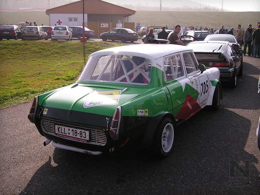 Czech motor-racing circuit Most - Open Doors 22.10.2005 – Photo 39 of 86