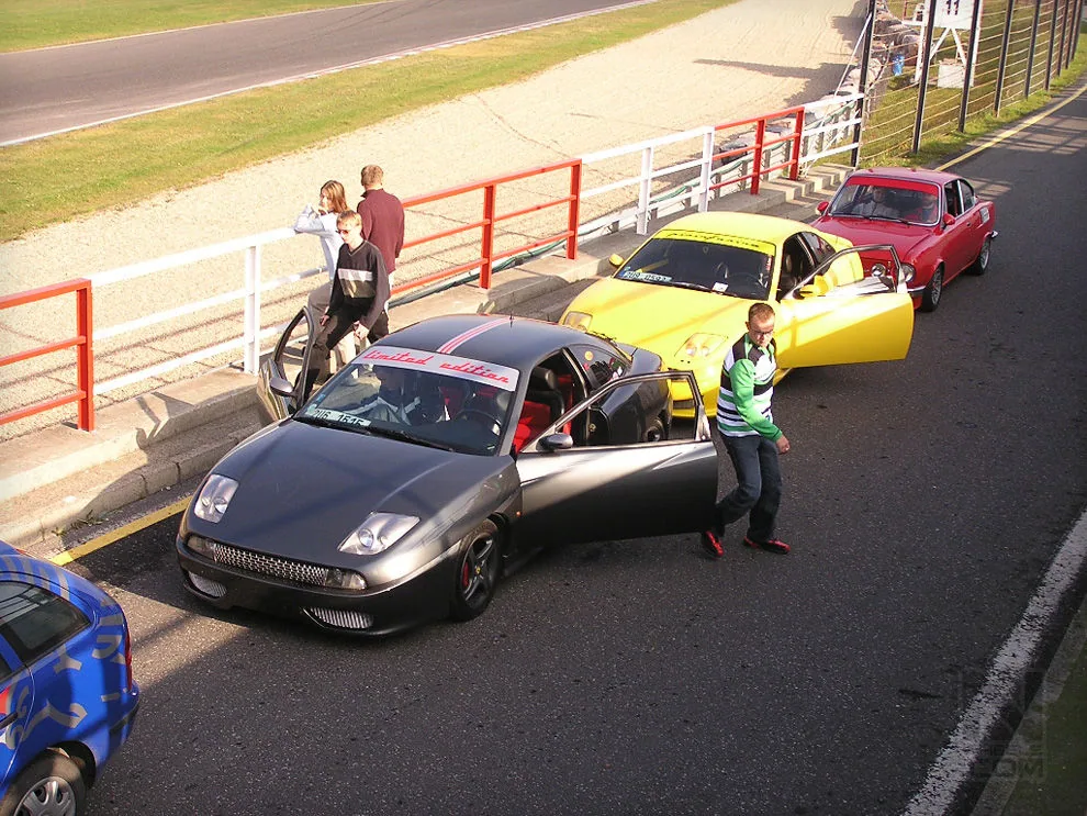 Czech motor-racing circuit Most - Open Doors 22.10.2005 – Photo 57 of 86