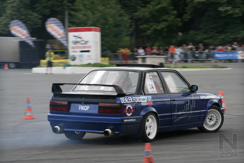 Dobre Pneu Drift Grand Prix Praha Strahov 25.7.2009 – Fotka 42 z 126