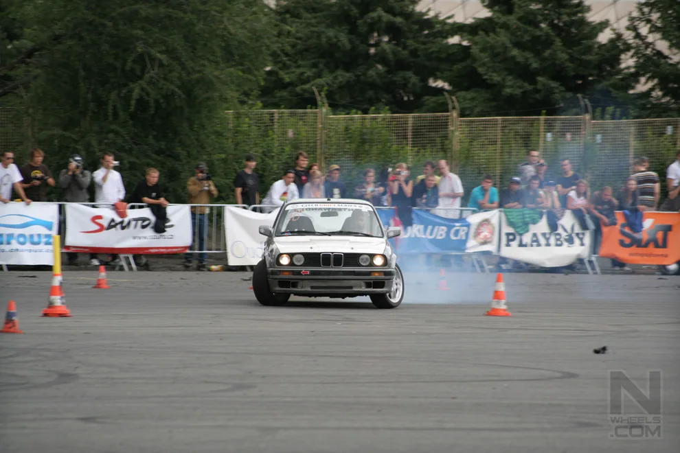 Dobre Pneu Drift Grand Prix Praha Strahov 25.7.2009 – Fotka 88 z 126