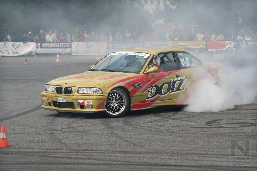 Dobre Pneu Drift Grand Prix Praha Strahov 25.7.2009 – Fotka 103 z 126