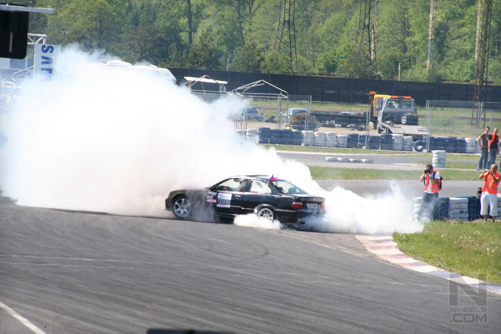 King of Europe Drift Series - Sosnová 19. - 20.5.2007 – Fotka 166 z 206