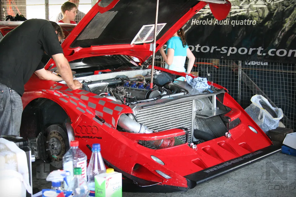 Mistrovství Švýcarska automobilů Most 26.5.2007 – Fotka 14 z 132