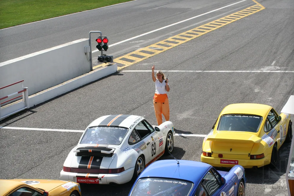 Mistrovství Švýcarska automobilů Most 26.5.2007 – Fotka 43 z 132