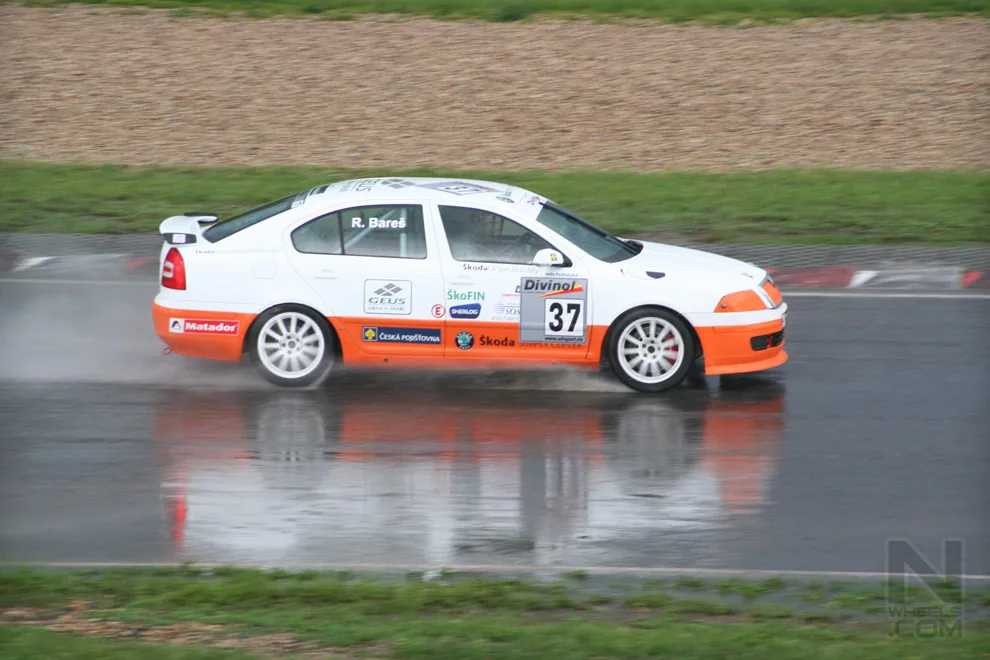 Mistrovství Švýcarska automobilů Most 26.5.2007 – Fotka 120 z 132