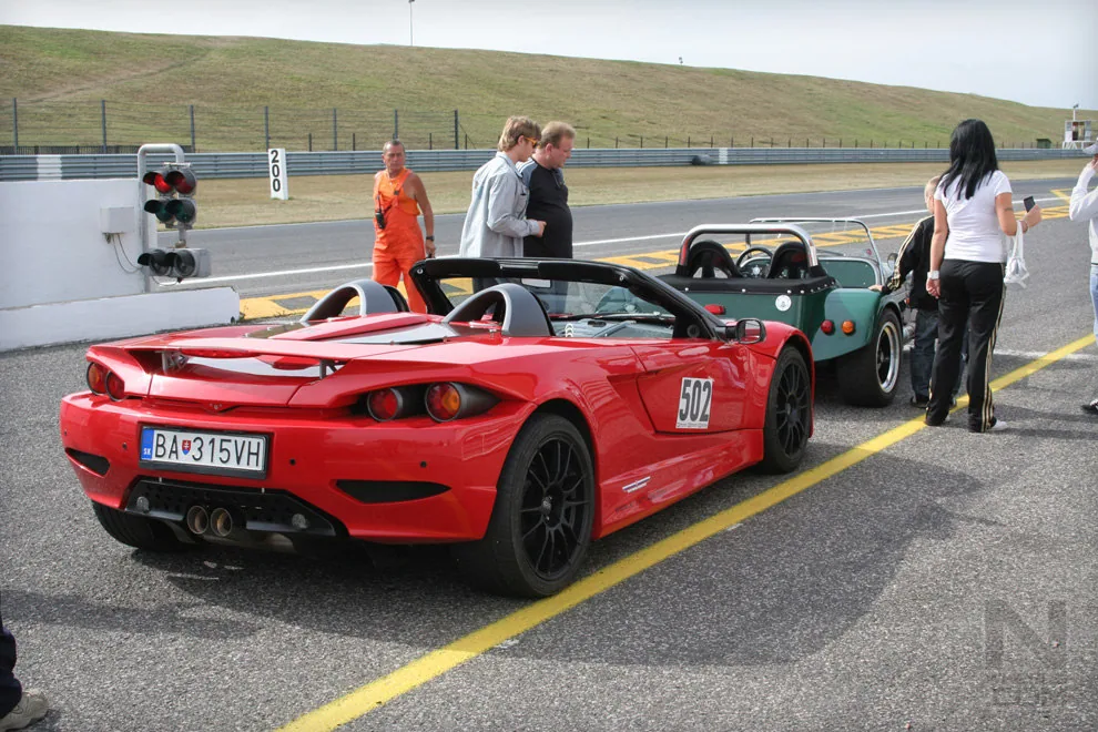 Sportcars meeting in Most, Czech Republic 2009 – Photo 13 of 94