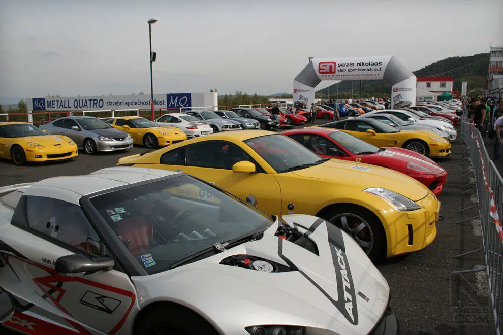Sportcars meeting in Most, Czech Republic 2009 – Photo 30 of 94