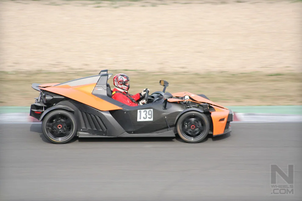 Sportcars meeting in Most, Czech Republic 2009 – Photo 67 of 94