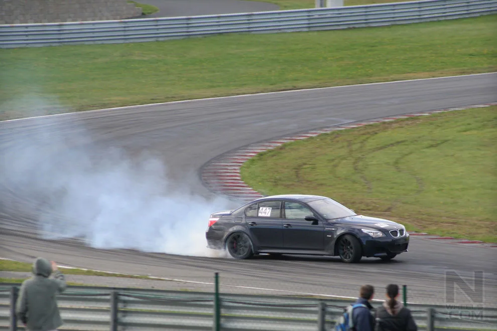Sraz sportovních automobilů a drift soutěž Most 2008 – Fotka 93 z 97