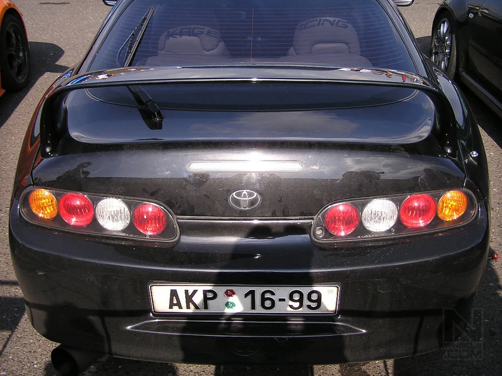 Biggest sportcars meeting in Czech Republic - Motor-racing circuit  Most 28.09.2006 – Photo 9 of 141