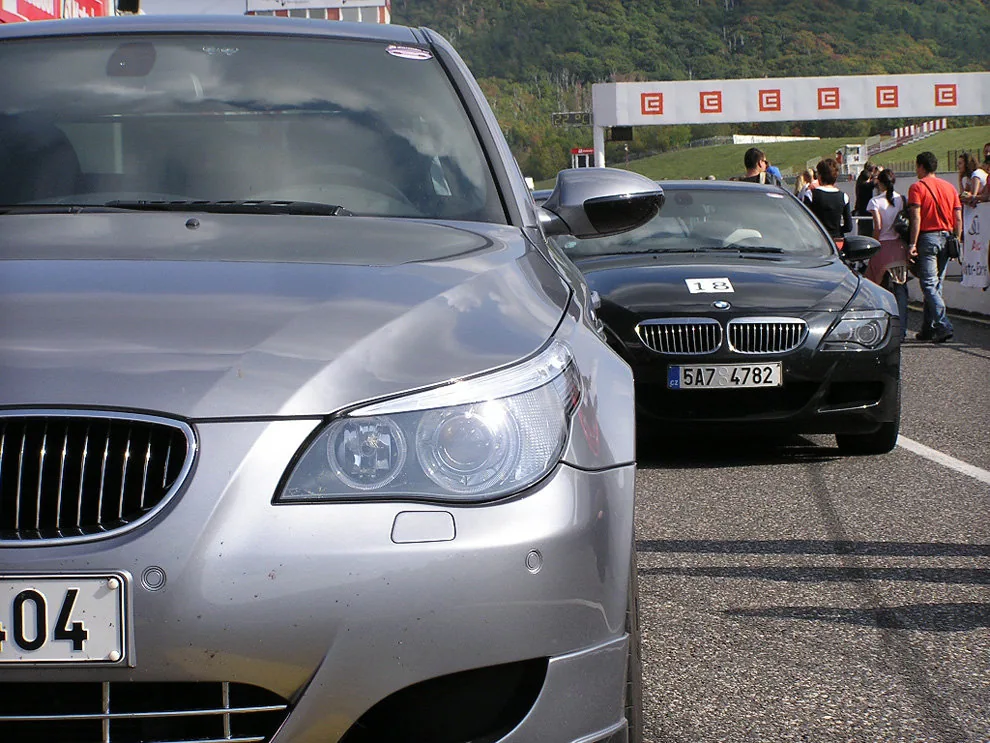 Biggest sportcars meeting in Czech Republic - Motor-racing circuit  Most 28.09.2006 – Photo 50 of 141