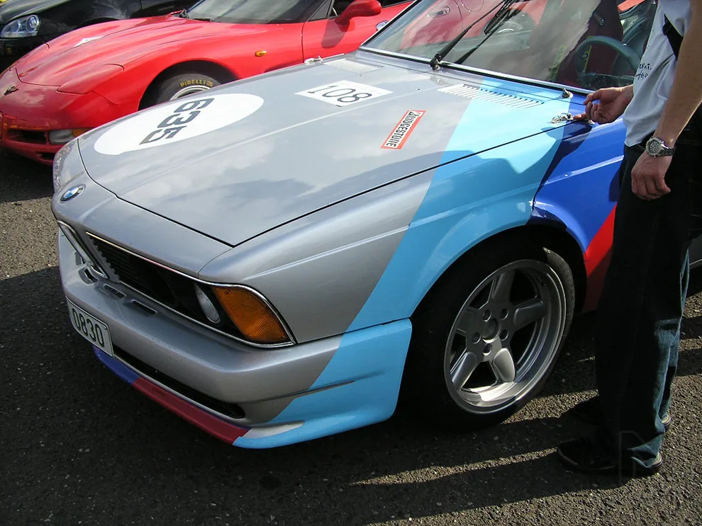 Biggest sportcars meeting in Czech Republic - Motor-racing circuit  Most 28.09.2006 – Photo 68 of 141
