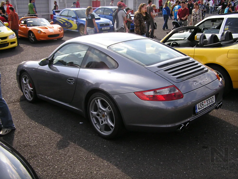 Biggest sportcars meeting in Czech Republic - Motor-racing circuit  Most 28.09.2006 – Photo 72 of 141