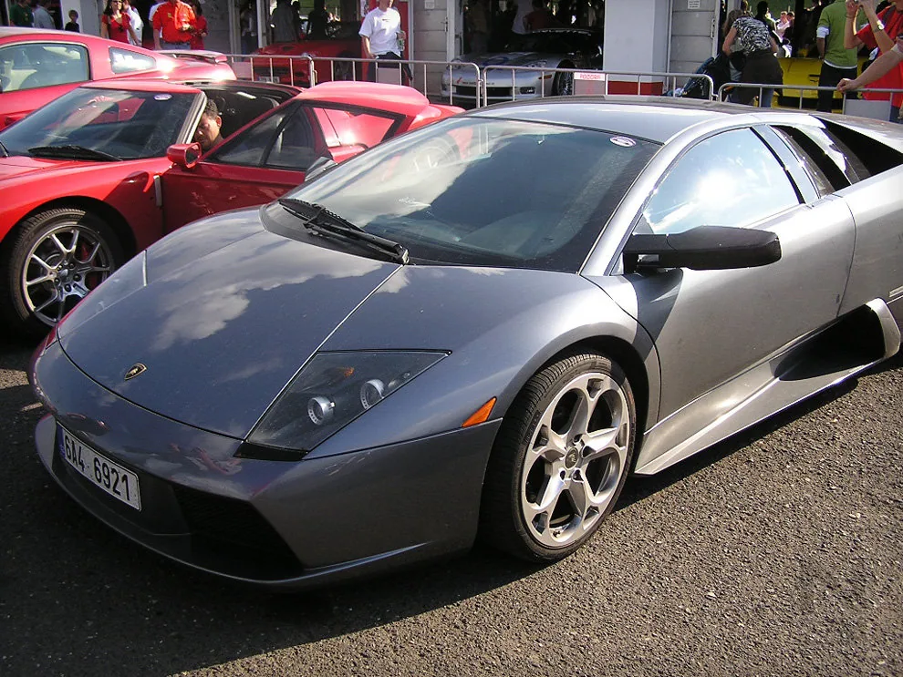 Biggest sportcars meeting in Czech Republic - Motor-racing circuit  Most 28.09.2006 – Photo 88 of 141