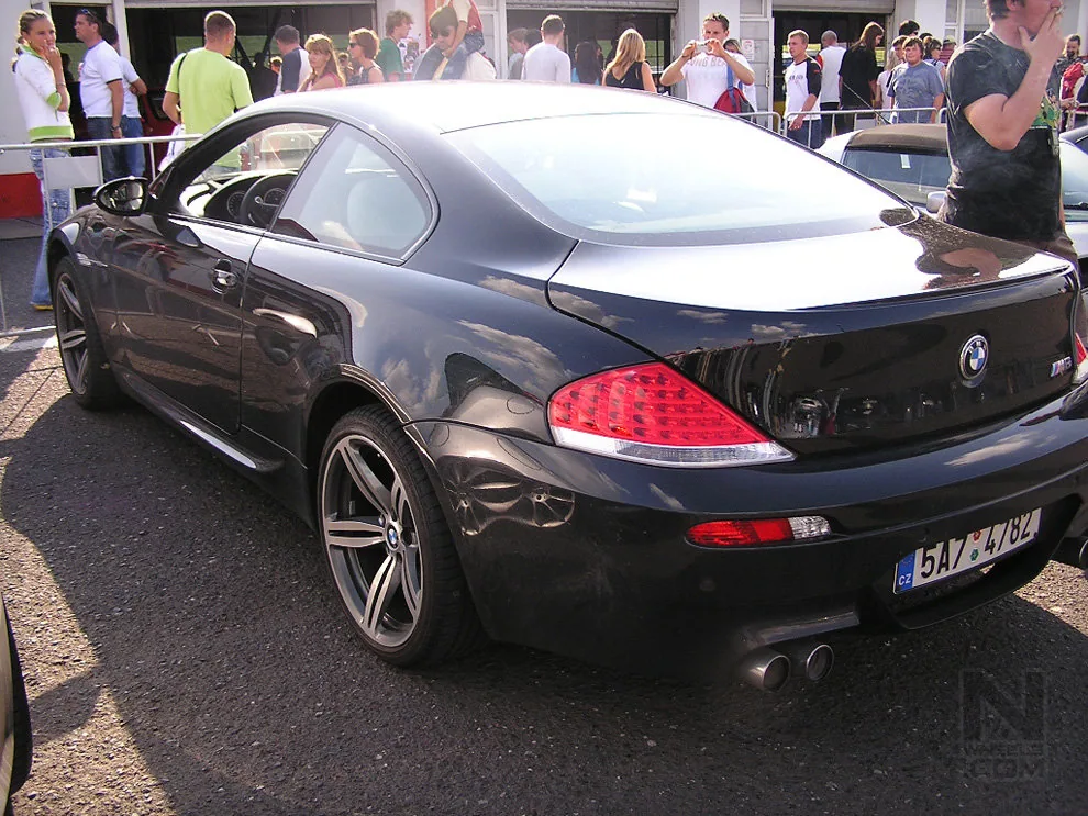 Biggest sportcars meeting in Czech Republic - Motor-racing circuit  Most 28.09.2006 – Photo 91 of 141