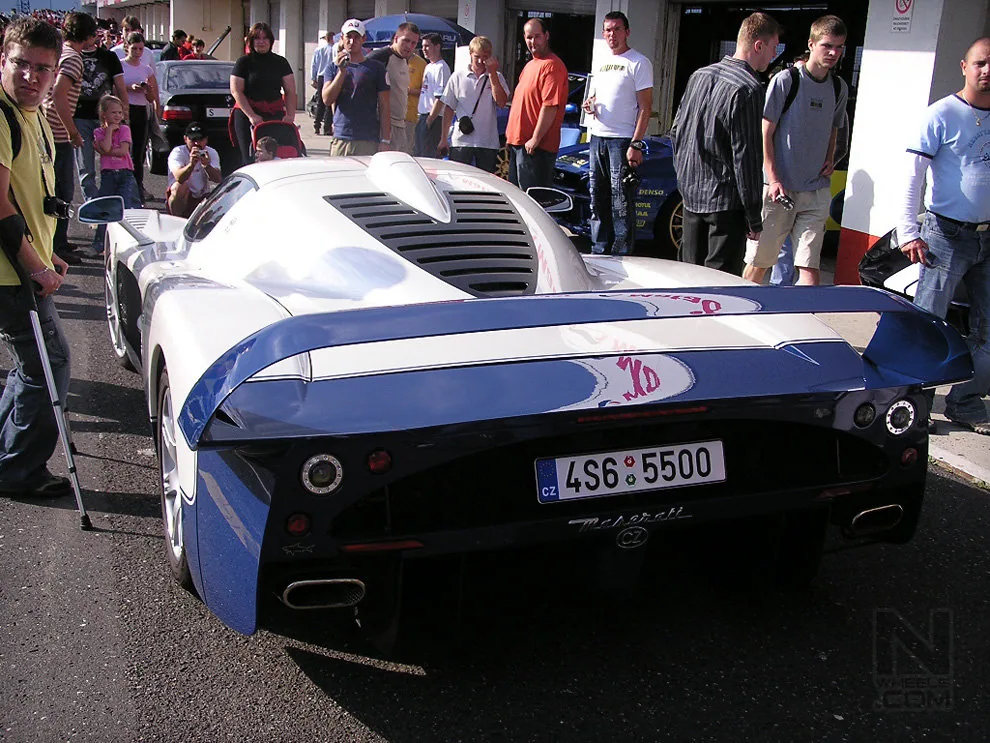 Biggest sportcars meeting in Czech Republic - Motor-racing circuit  Most 28.09.2006 – Photo 117 of 141