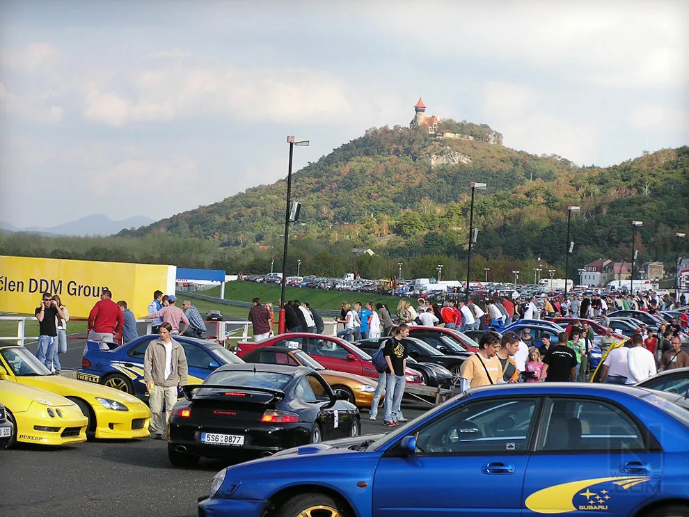 Biggest sportcars meeting in Czech Republic - Motor-racing circuit  Most 28.09.2006 – Photo 125 of 141