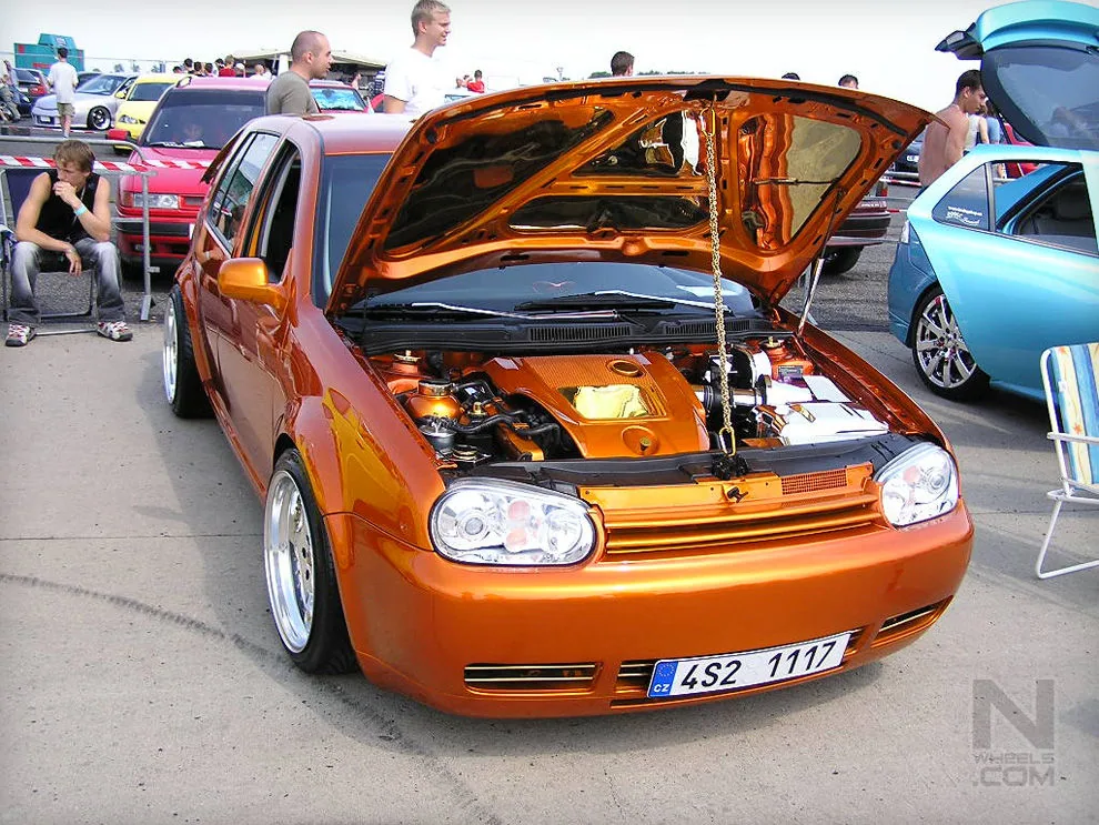 Tuning Agara Fajn Party - Panenský Týnec 16.7.2005 – Fotka 57 z 152