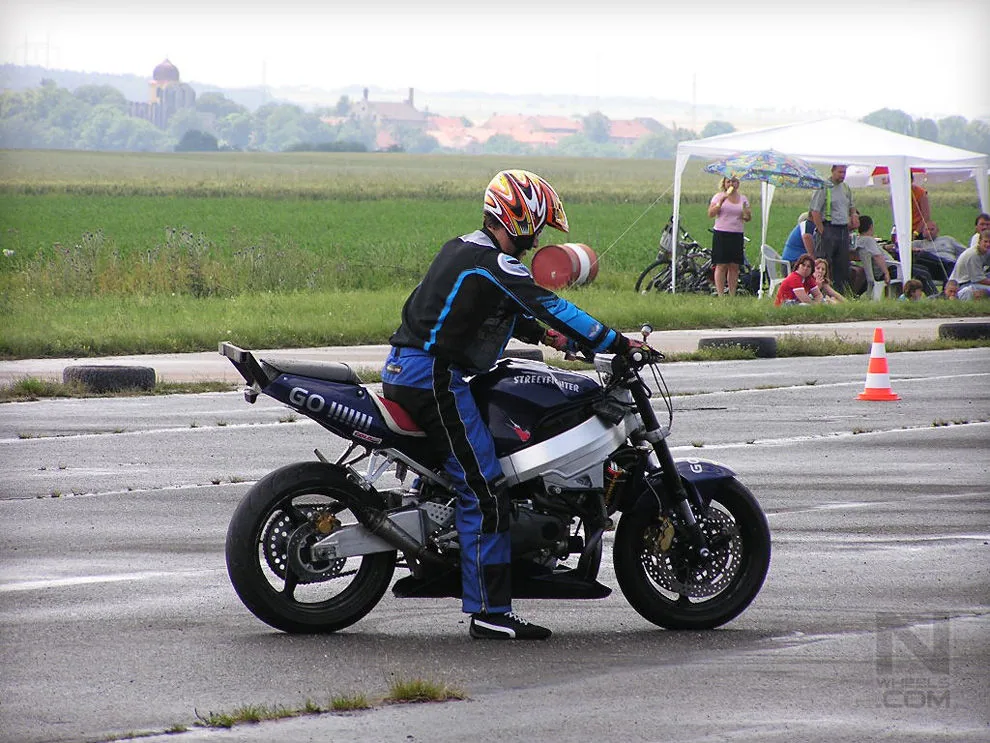 Tuning Agara Fajn Party - Czech Republic, Panensky Tynec 16.7.2005 – Photo 83 of 152