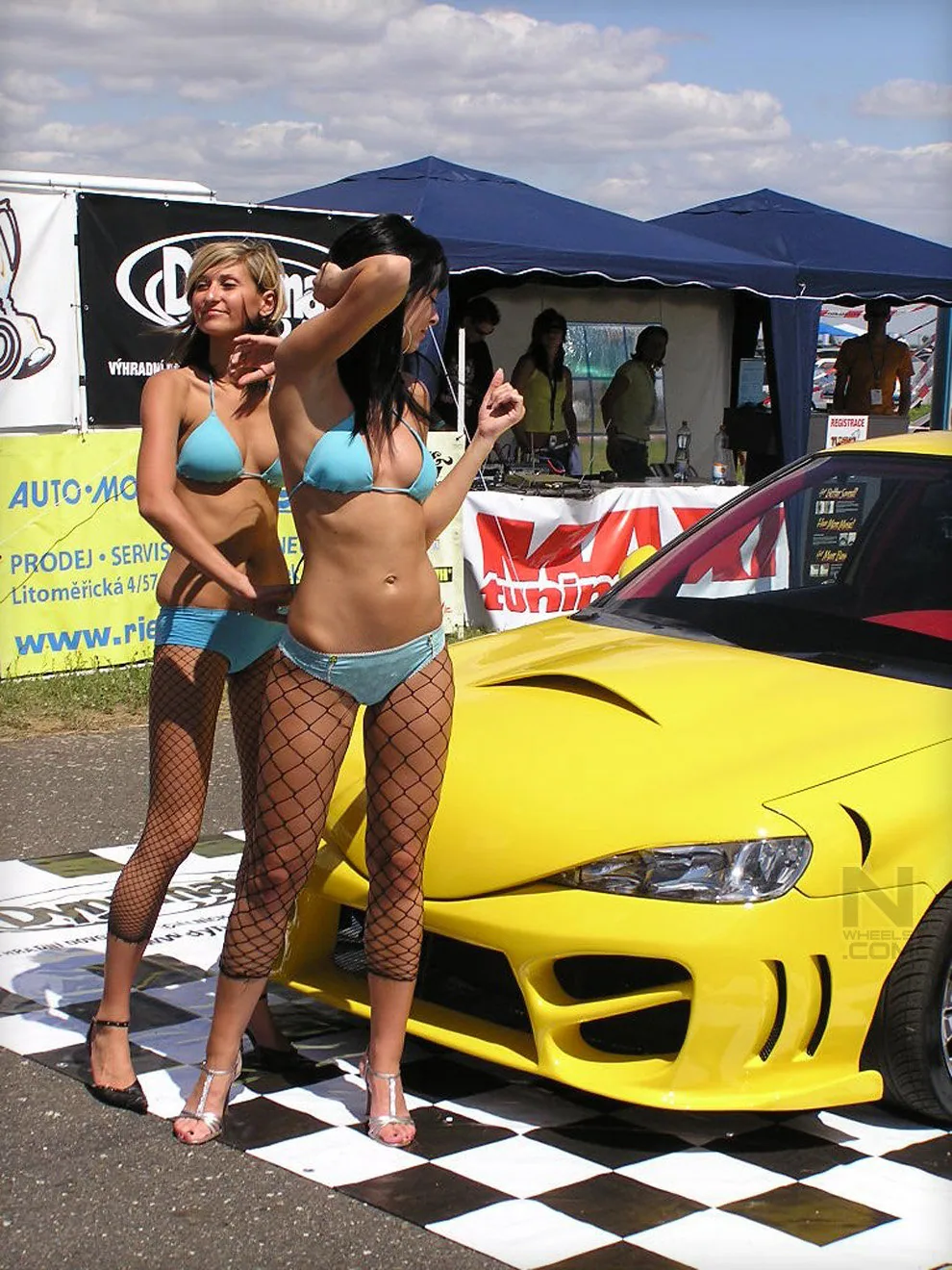 Tuning Agara Fajn Party - Panenský Týnec 15.7.2006 – Fotka 47 z 151