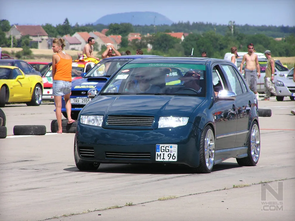 Tuning Agara Fajn Party - Czech Republic, Panensky Tynec 15.7.2006 – Photo 100 of 151