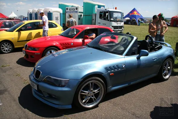 Photo 100 of 147