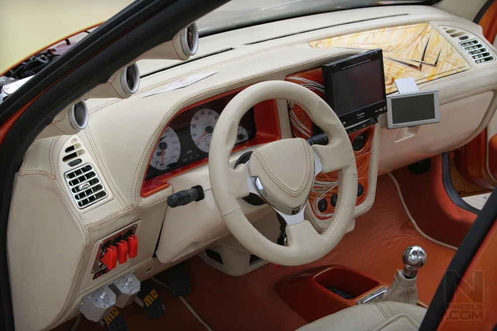 Tuning show Panensky Tynec - Tuning Magazine CAR WARS 2008 – Photo 8 of 146