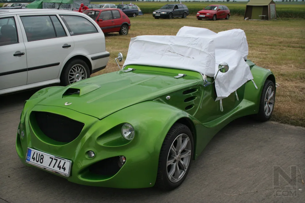 Tuning show Panensky Tynec - Tuning Magazine CAR WARS 2008 – Photo 46 of 146