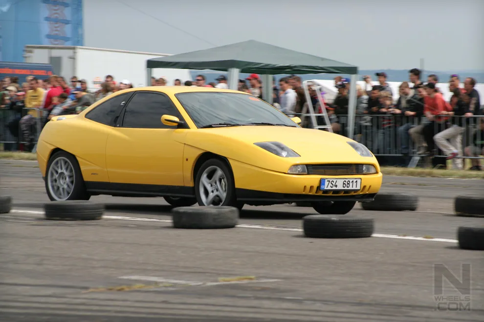 Tuning show Panensky Tynec - Tuning Magazine CAR WARS 2008 – Photo 65 of 146