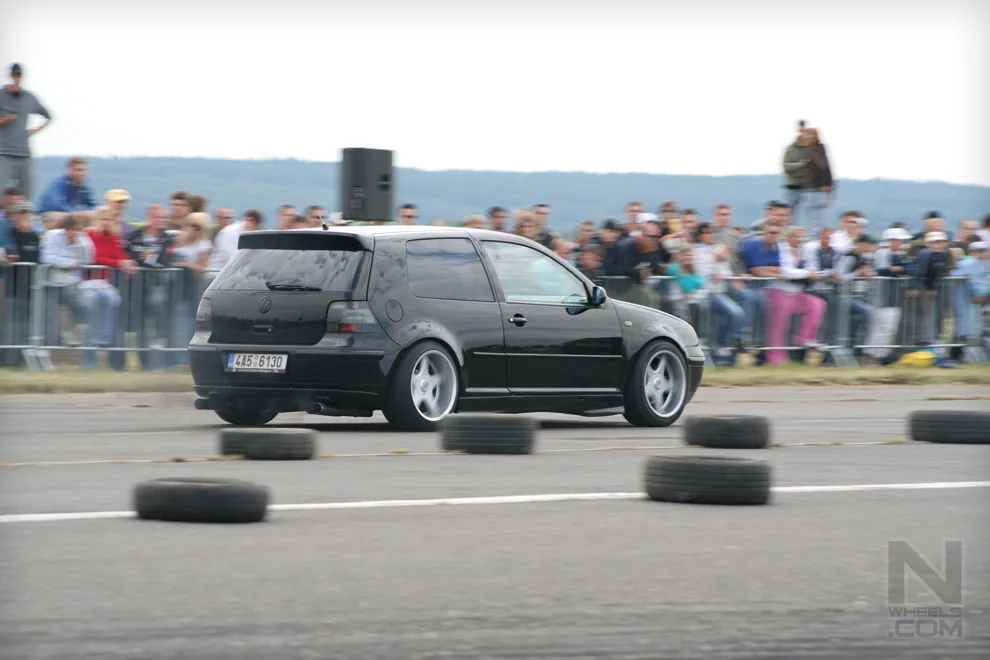 Tuning show Panensky Tynec - Tuning Magazine CAR WARS 2008 – Photo 73 of 146