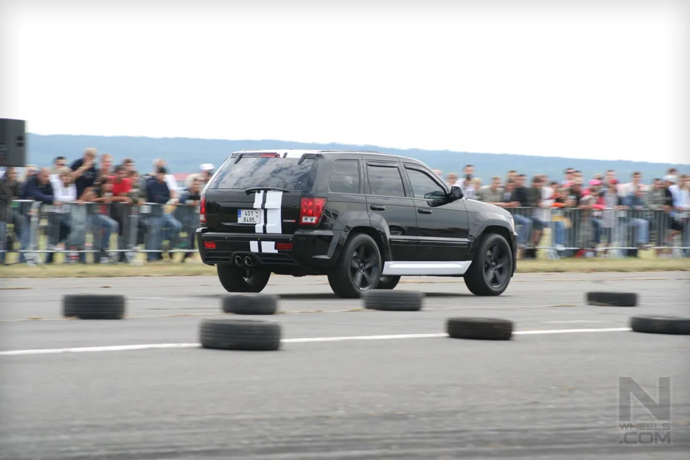 Tuning show Panensky Tynec - Tuning Magazine CAR WARS 2008 – Photo 79 of 146