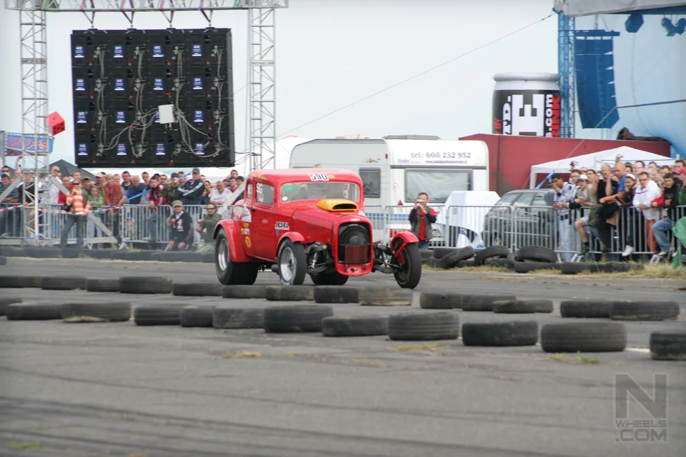 Tuning show Panensky Tynec - Tuning Magazine CAR WARS 2008 – Photo 107 of 146